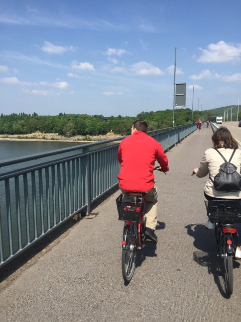 Bonn: 3,5 hours Guided Bike Tour - The government district and Bonn’s former capital story
