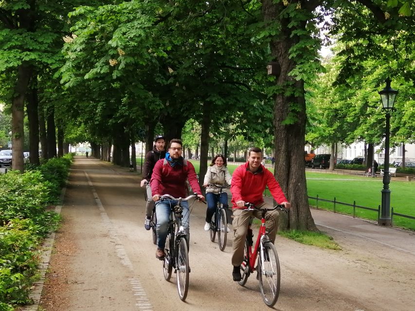 Bonn: 3,5 hours Guided Bike Tour - Starting beside the China Ship in Beuel