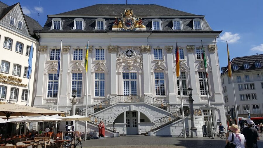 Bonn: Private City Highlights Walking Tour - Key points to know before booking