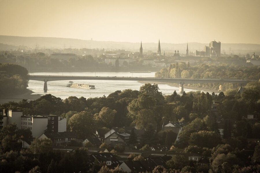 Bonn: Private Guided Walking Tour - Starting at Bonn’s tourist office