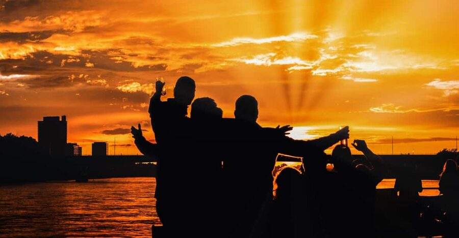 Bonn: Sunset Boat Tour on the Rhine - What the $30 price really buys you