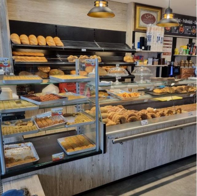 Braunschweig: Guided Walking Tour with Food Tastings - Key points before you book