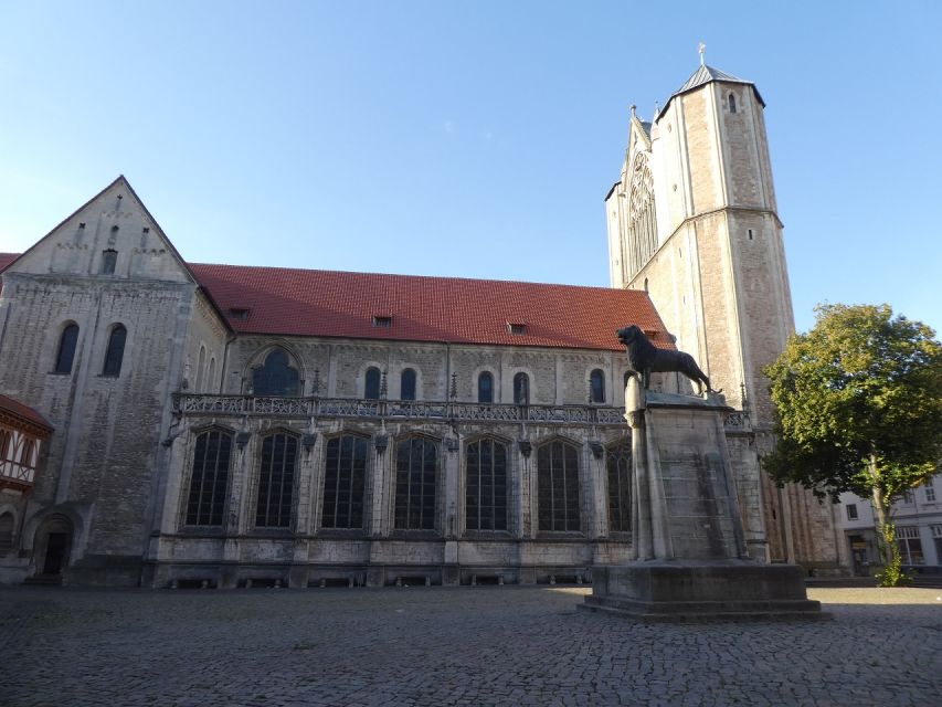 Braunschweig: Private City Walking Tour with Certified Guide - What this Braunschweig walk does well