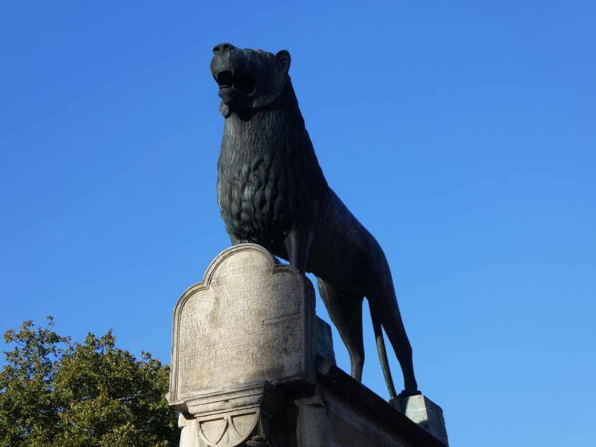 Braunschweig: Private City Walking Tour with Certified Guide - Burgplatz: lion, cathedral, and the city’s central symbol