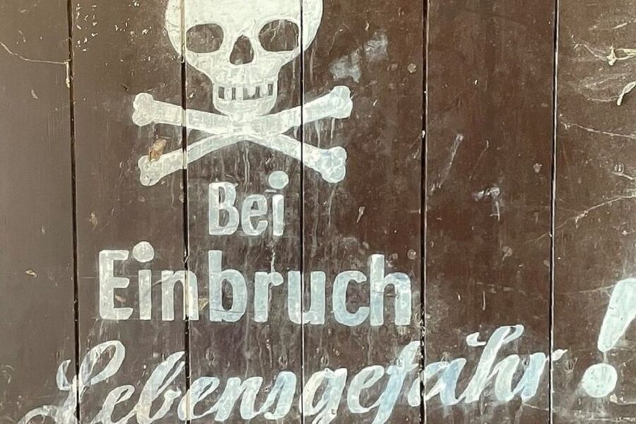 Braunschweig: Private Tour to Ghosts, Witches & Vampires - What kind of tour is this?