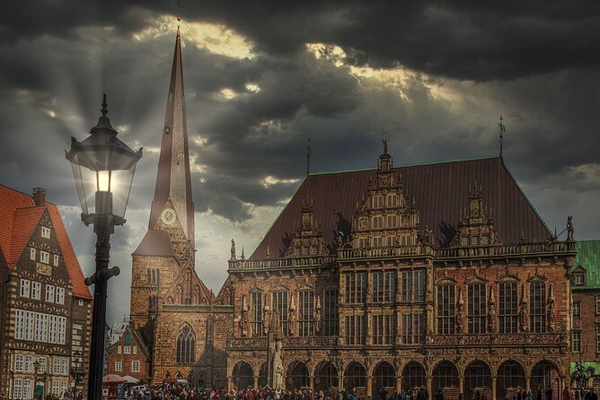 Bremen: Private Walking Tour with a Professional Guide - Cathedral of St. Peter and 1,200 years of history