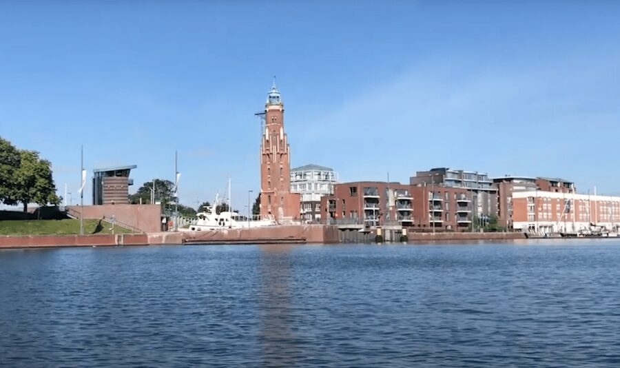 Bremerhaven: Sailor's yarn, legends and sea walking tour - FAQ