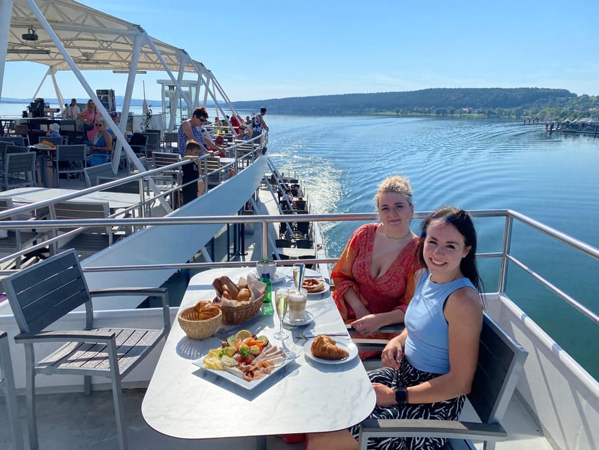 Brombachsee: Ship Tour on the Trimaran "MS Brombachsee" - Why the trimaran design changes the experience