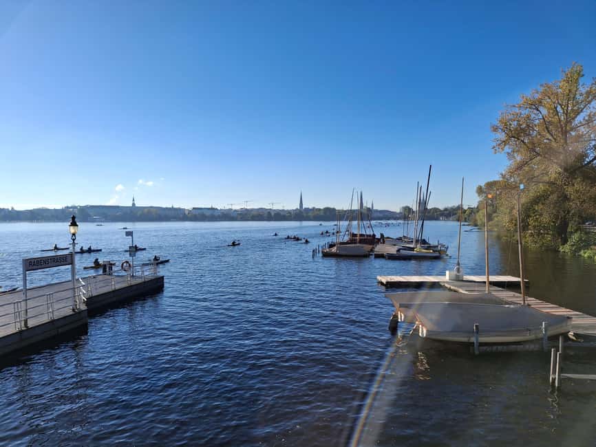 Celebs, Waterfronts and Nature Cycle Tour - Starting on Schlüterstraße near the University