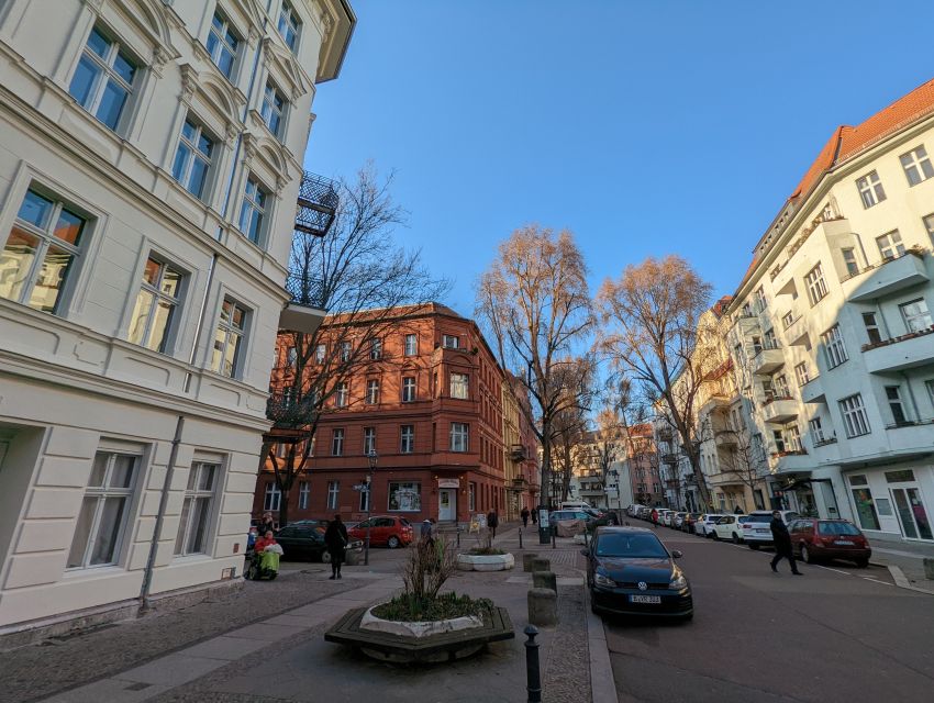 Charlottenburg: 2-Hour City Walking Tour - Starting at Rathaus Charlottenburg