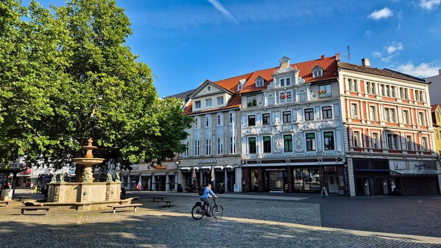 City tour Braunschweig: diverse and full of surprises. - Kohlmarkt and the commercial side of Braunschweig