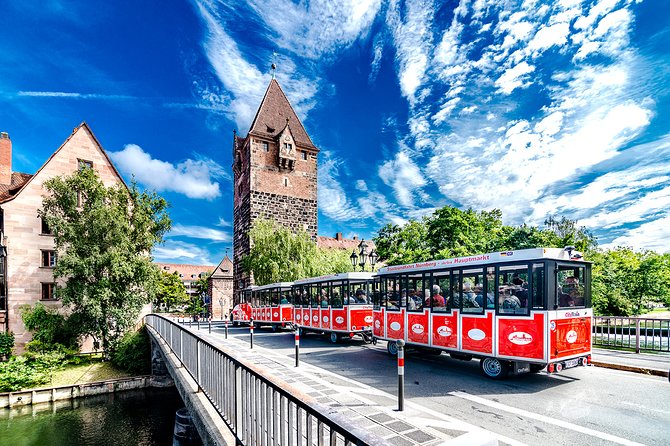 City tour through Nuremberg with the Bimmelbahn - Comfort in cold, wet, and sunny weather