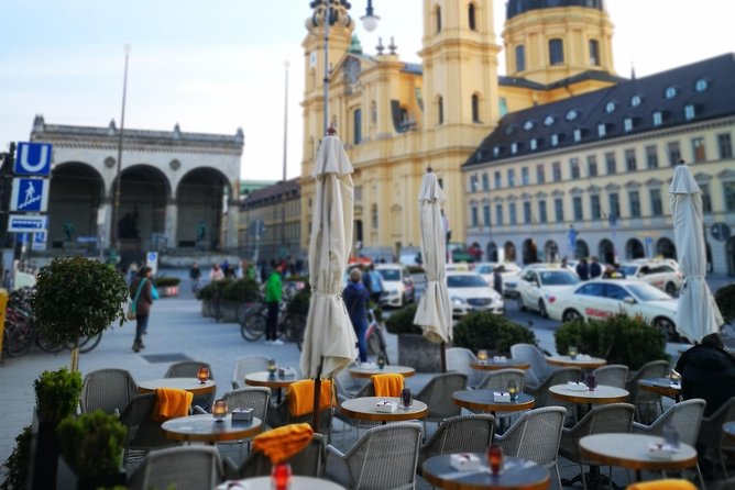 Classic Mike's Bike Tour daily @ 11.30 incl Beer Garden & Surfers - Platzl, Hofbräuhaus, and the old beer quarter