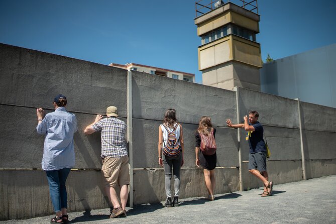 Cold War, Berlin Wall, Spies and the East Side Gallery - Key points to know before booking