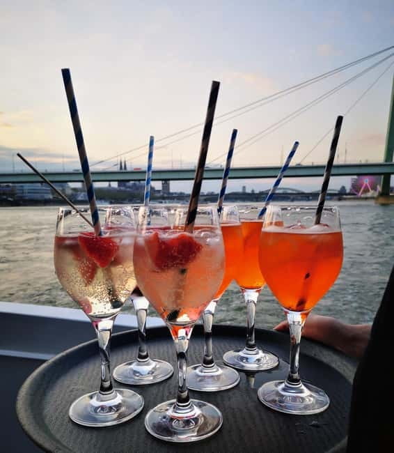 Cologne: 1-hour Rhine Cruise in Cologne - Why a Rhine cruise works well in Cologne