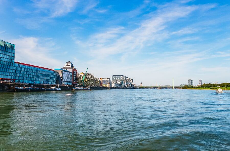 Cologne: 3-Hour Harbor Tour Cruise - Starting at Pier 10 beside the Musical Dome