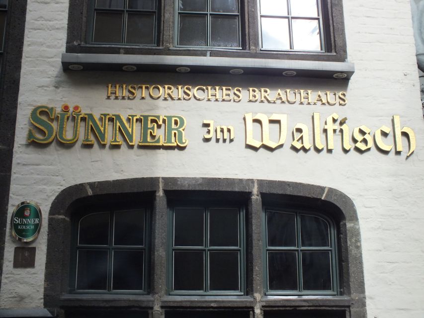 Cologne: Brewery Tour with Beer Tasting and Halven Hahn - Four breweries, four pours of Kölsch