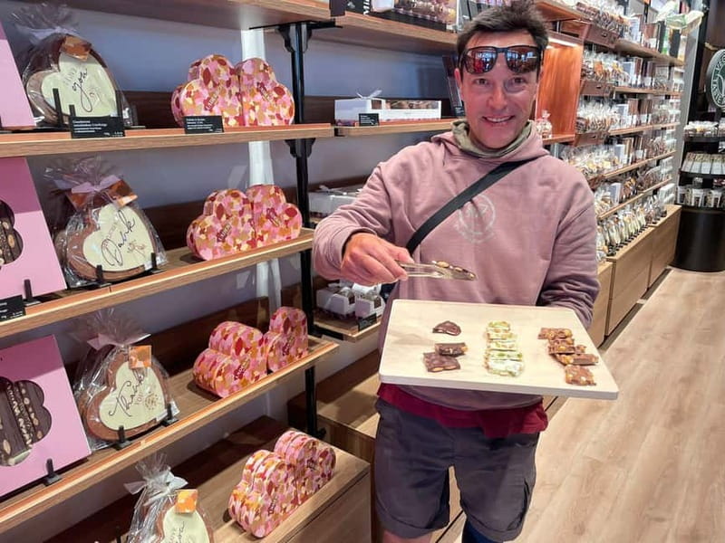 Cologne: Chocolate tasting Tour per Rickschaw - Starting near Cologne Cathedral