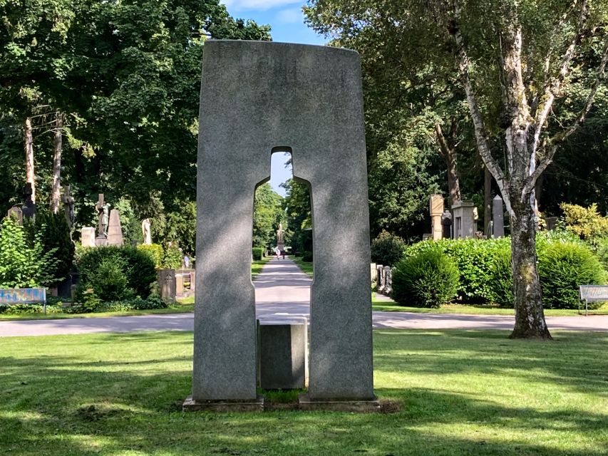 Cologne: Guided Tour of Melatenfriedhof - Ivy-covered chapels and cemetery architecture