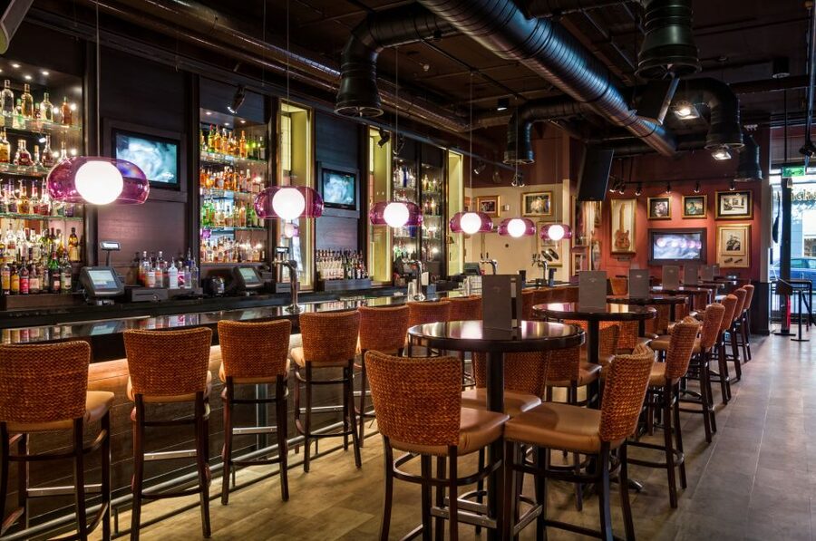 Cologne: Hard Rock Cafe with Set Menu for Lunch or Dinner - Service that handles birthdays and families well