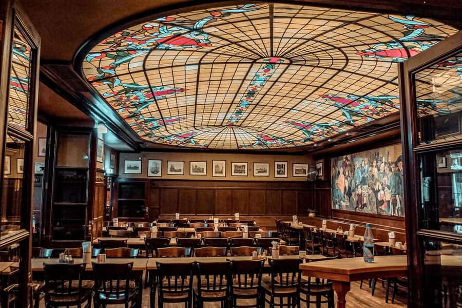 Cologne: Kölsch Brewery Tour - What the guide adds to the experience
