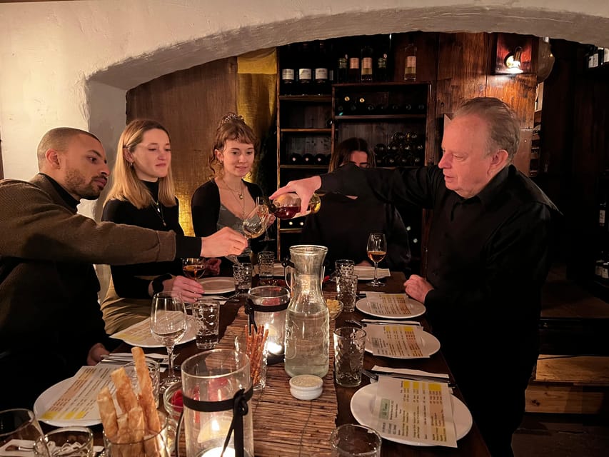 Cologne-Nippes: Gourmet wine tasting with cheese platter - Who should book this Cologne wine tasting