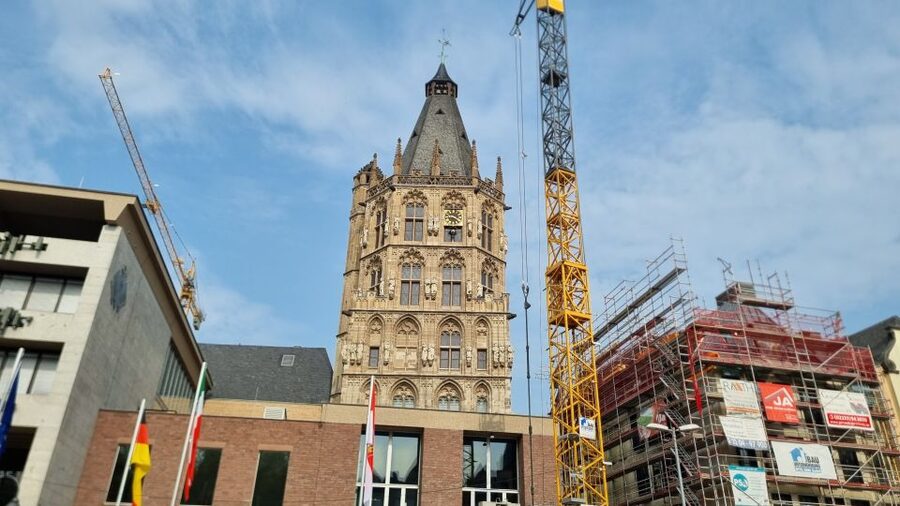 Cologne: Old City Guided Walking Tour - Key Details Before You Book