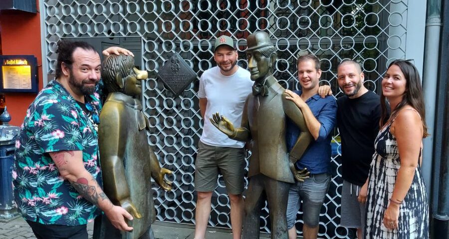 Cologne: Old Town Walking Tour inkl Brewery Visit - Three breweries and the proper way to drink Kölsch