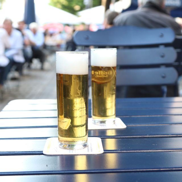 Cologne: Old Town Walking Tour inkl Brewery Visit - What the two-hour pace feels like