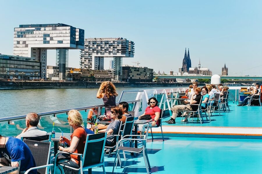 Cologne: Panoramic City Cruise - Rheinauhafen and the modern side of Cologne