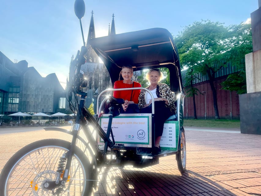 Cologne: Private Rickshaw Tour - Alter Markt, Town Hall, and the old center