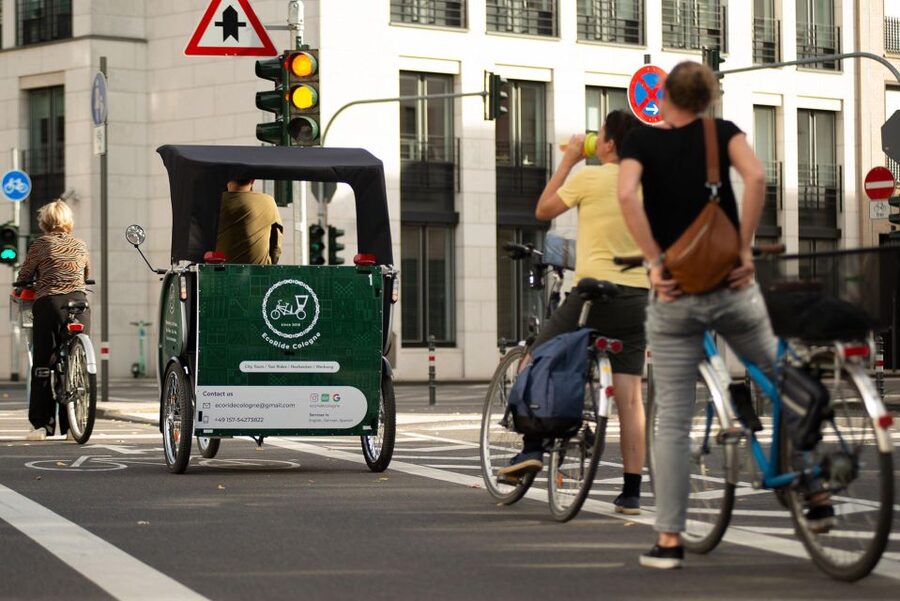 Cologne: Private Rickshaw Tour - Starting near the tourist office and Cologne Cathedral