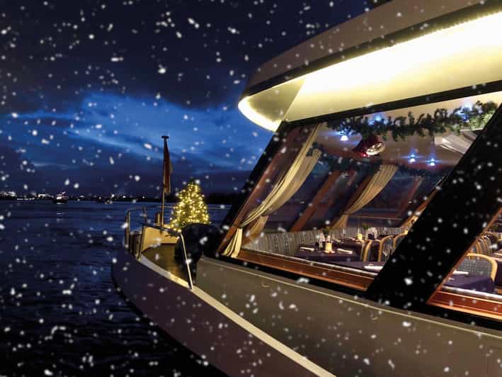 Cologne: Rhine River Winter Cruise with Festive Music - Who should book this Cologne Christmas cruise?