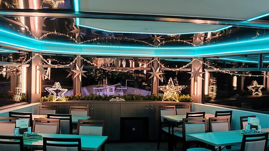 Cologne: Rhine River Winter Cruise with Festive Music - Final verdict: book for mood, not a history lesson