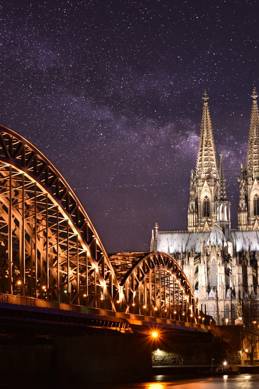 Cologne: Rhine River Winter Cruise with Festive Music - A 90-minute ride through Cologne’s winter skyline