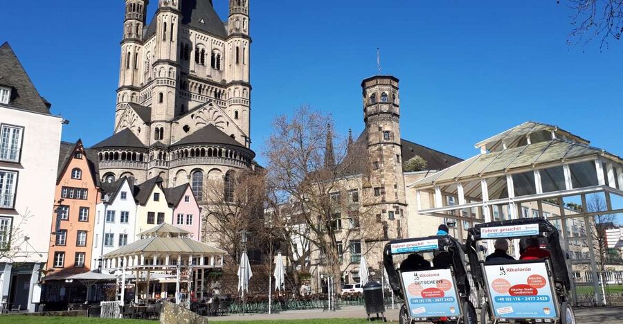 Cologne: Rickshaw Sightseeing Tour - Old Town Cologne, where the stories begin