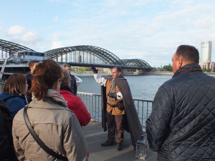 Cologne: The Night Watchman Old Town Walking Tour in German - Is $17 a fair price?