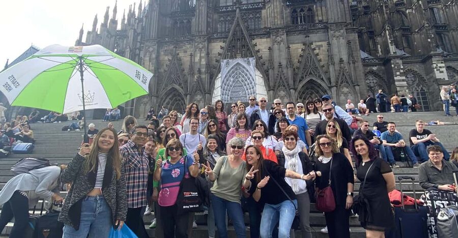 Cologne Walking Tour: The essential and unmissable one - Fischmarkt, Cologne’s postcard square
