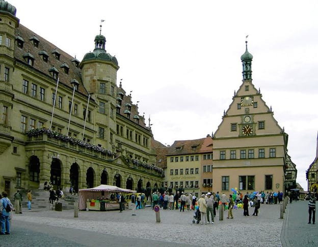 Day Trip to Rothenburg from Frankfurt - Meeting the vehicle near Frankfurt Hauptbahnhof