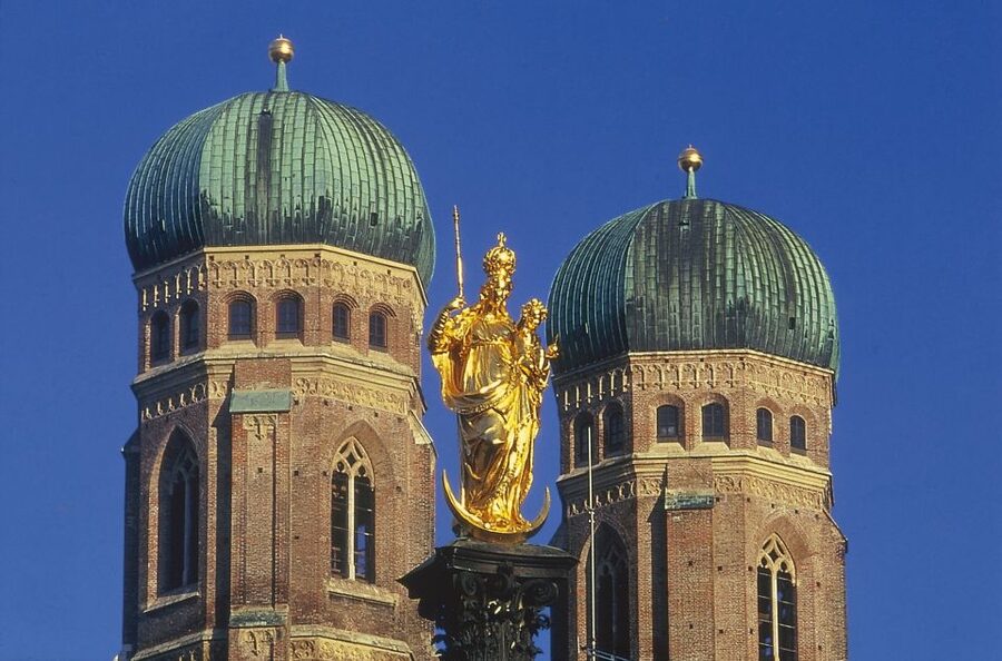 Discover Munich 2-Hour Small Group Walking Tour - Starting at Dachauer Straße 4
