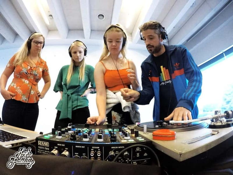 DJ for a Day: Learn to Mix Like a Pro in Berlin - Drinks and the practical setting