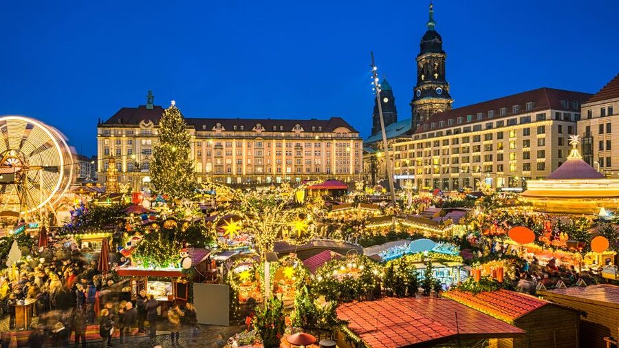 Dresden: Christmas Sightseeing Tour with a 'Pflaumentoffel' - Key points to know before booking