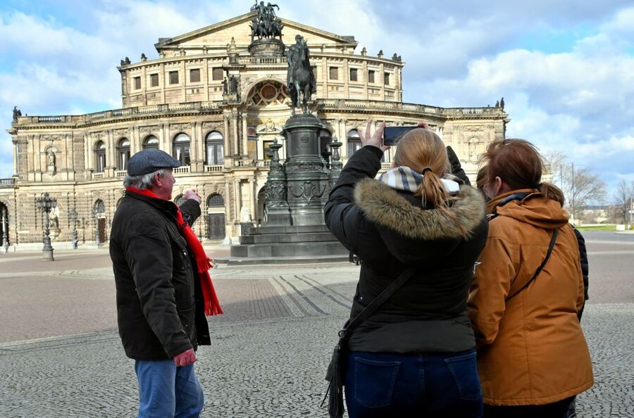 Dresden: Guided City Walk with a Cup of Coffee - Key points about this Dresden walking tour