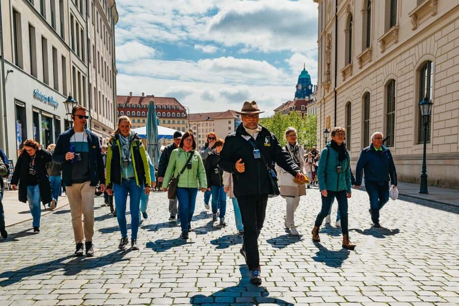 Dresden: Guided City Walk with a Cup of Coffee - Brühl’s Terrace and the city’s grand views