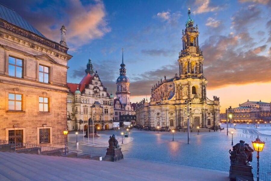 Dresden: Private custom tour with a local guide - Key points to know before booking