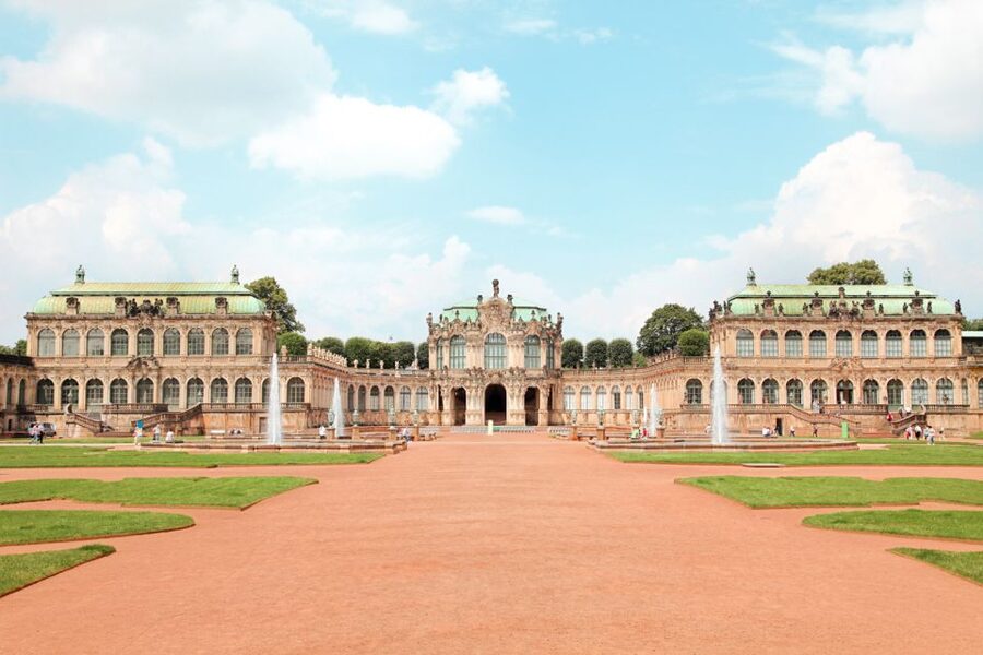 Dresden: Segway Tour Along the Elbe and Old Town - German guiding and language concerns