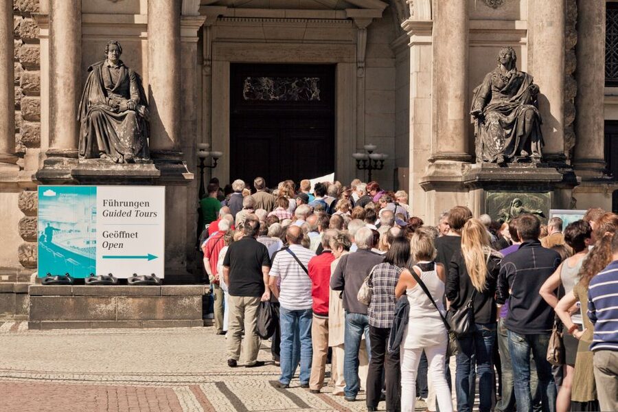 Dresden: Semperoper and Old Town Tour - Dresden Castle and the royal center