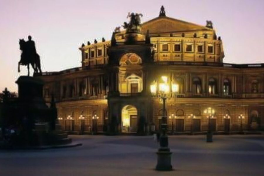 Dresden: Smile Tour with Prosecco - Key points at a glance