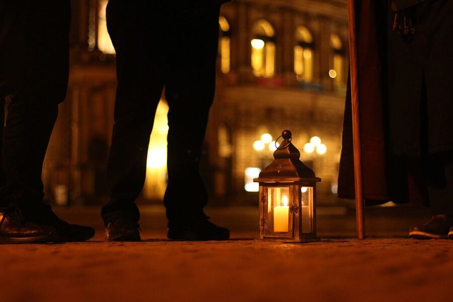 Dresden: The Original Night Watchman Tour in Lantern Light - Why the storytelling gets the best marks