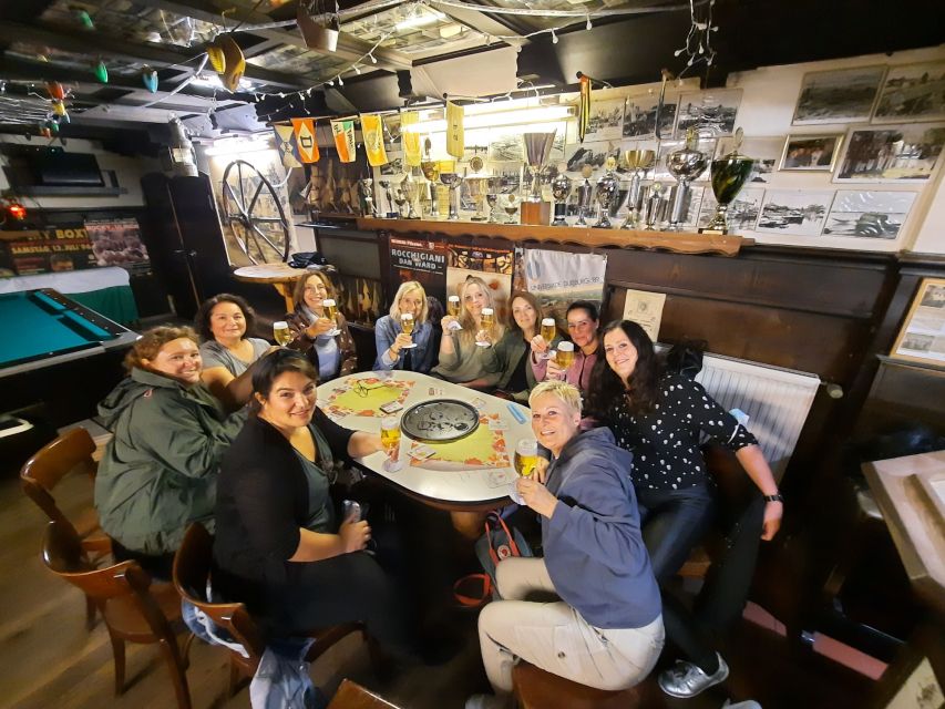 Duisburg-Ruhrot: Historic Harbor Pub Tour - Three pubs, three beers, and a welcome drink
